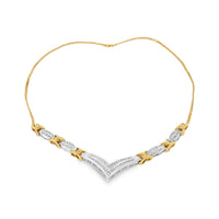 10K Yellow and White Gold 1.0 Cttw Round and Princess cut Diamond "V" Shape Statement Necklace (I-J Color, I1-I2 Clarity)