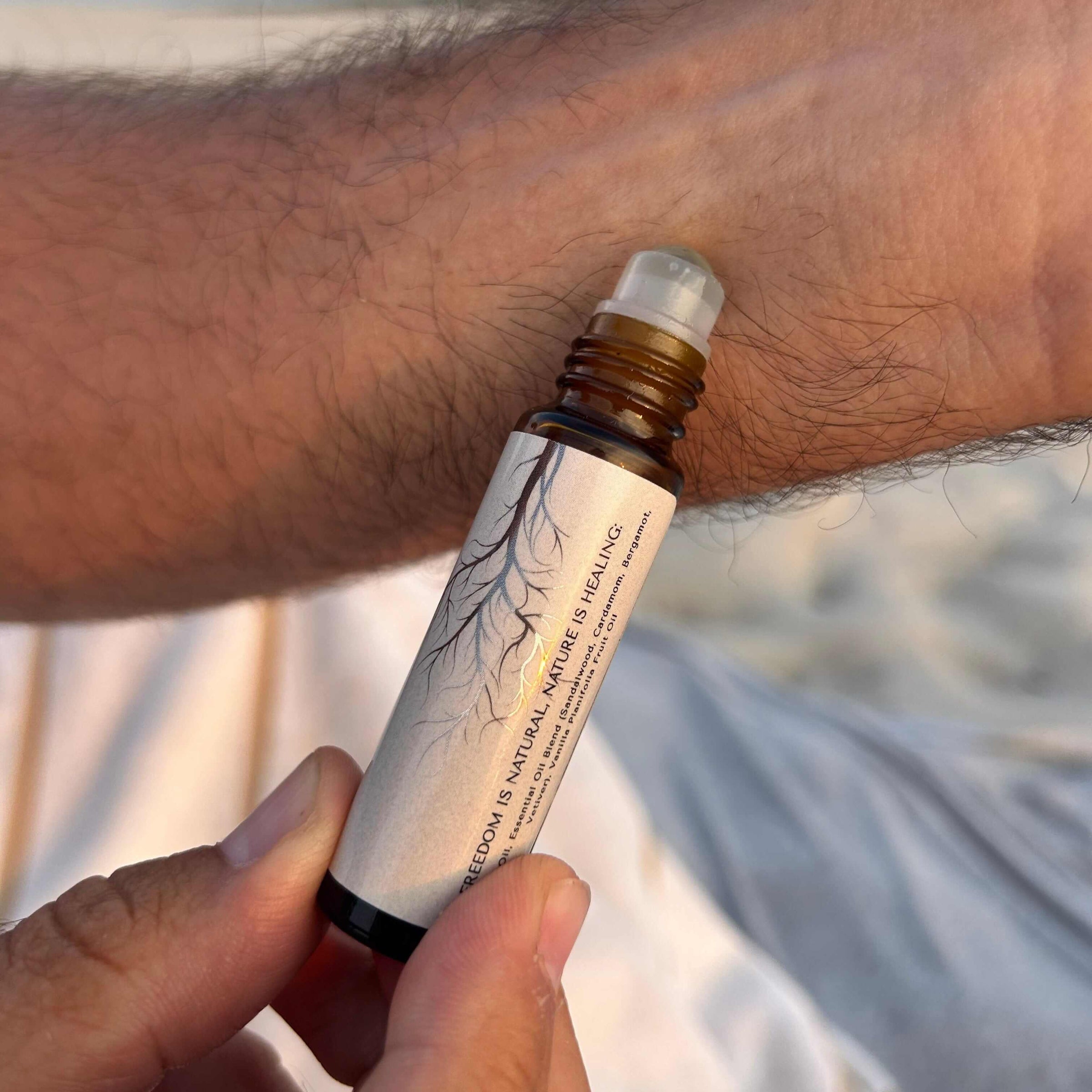 Rooted in Nature Essence Roll-On Oil - BIG FRENCHIES