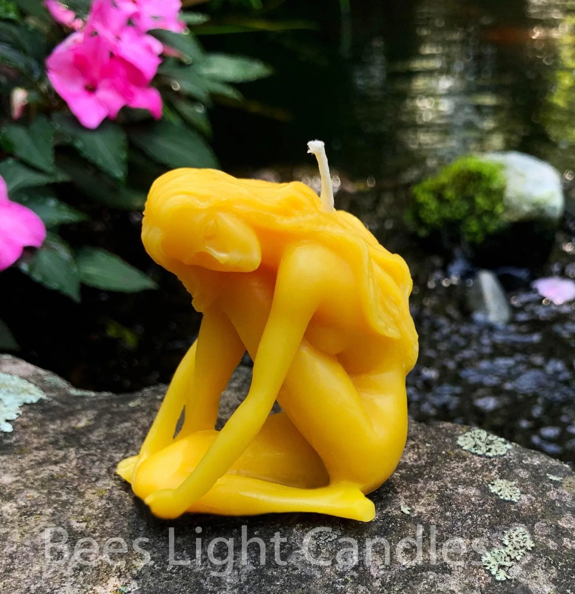 Girl Posing Candle - BIG FRENCHIES