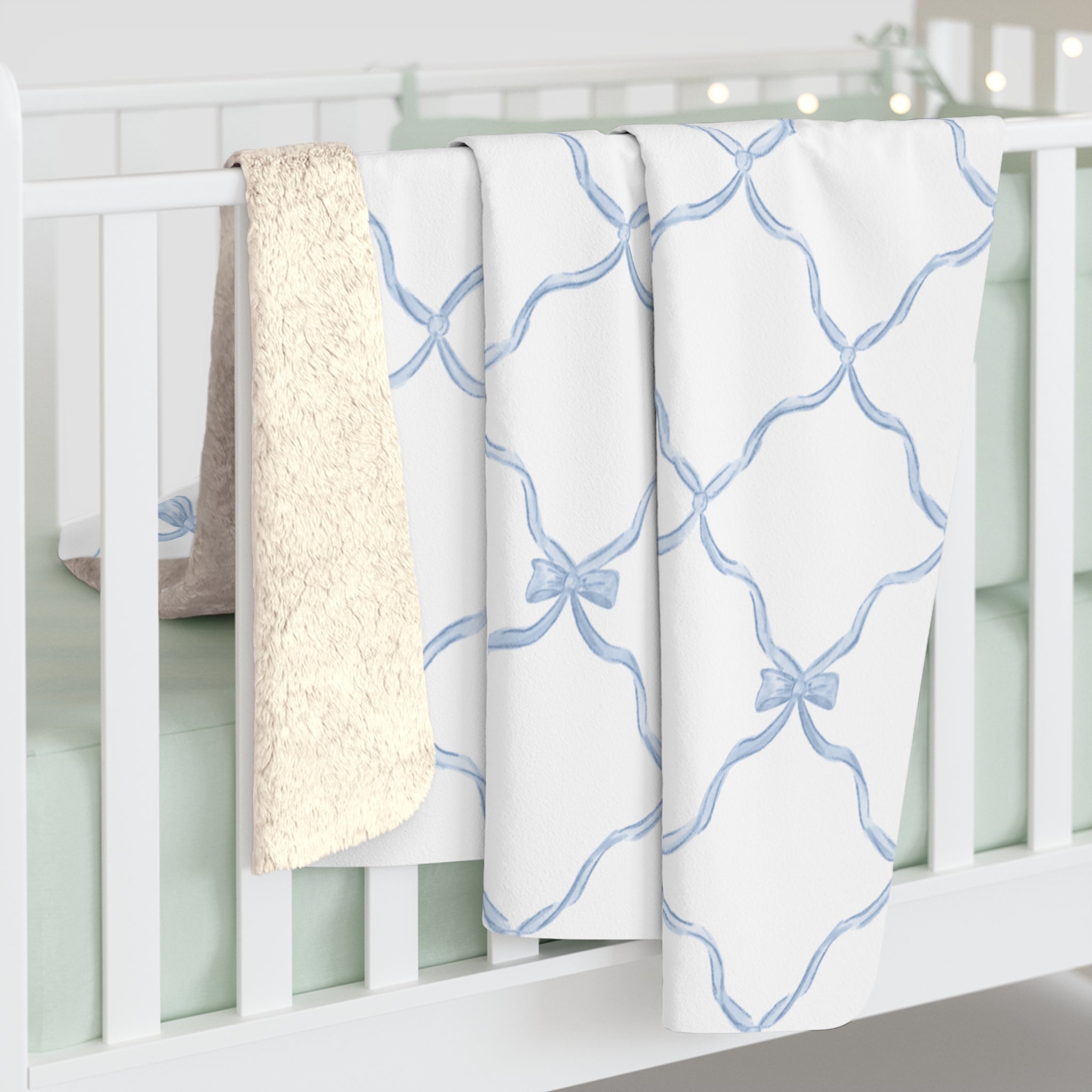 Three Bees Trellis Bow Cozy Sherpa Fleece Blanket - Blue - BIG FRENCHIES