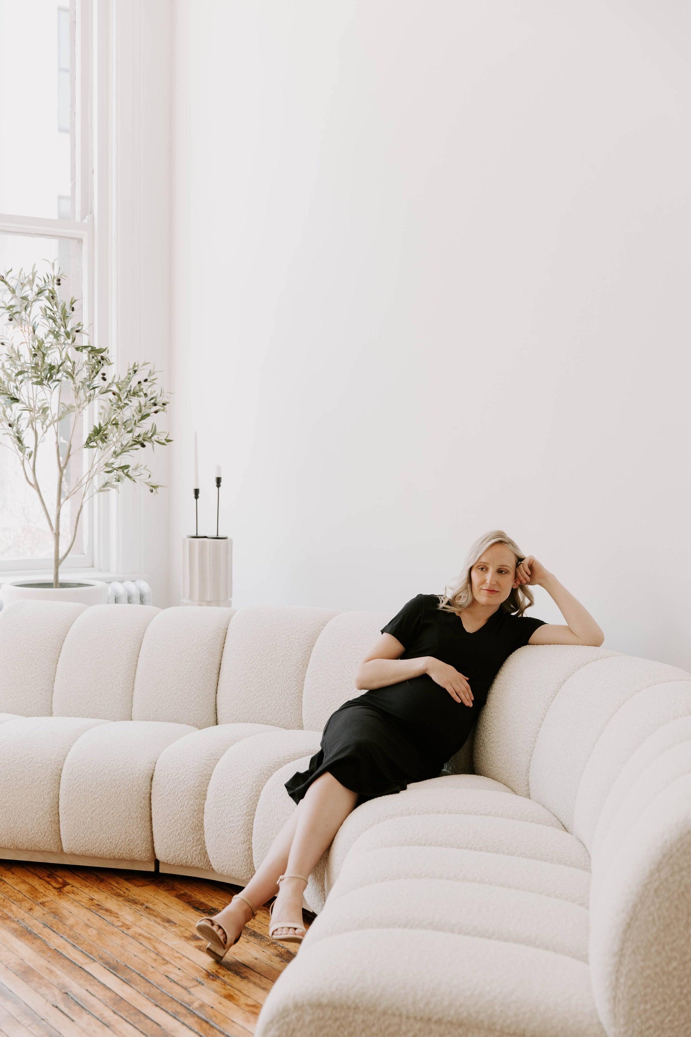 Everyday Breastfeeding Dress - Black