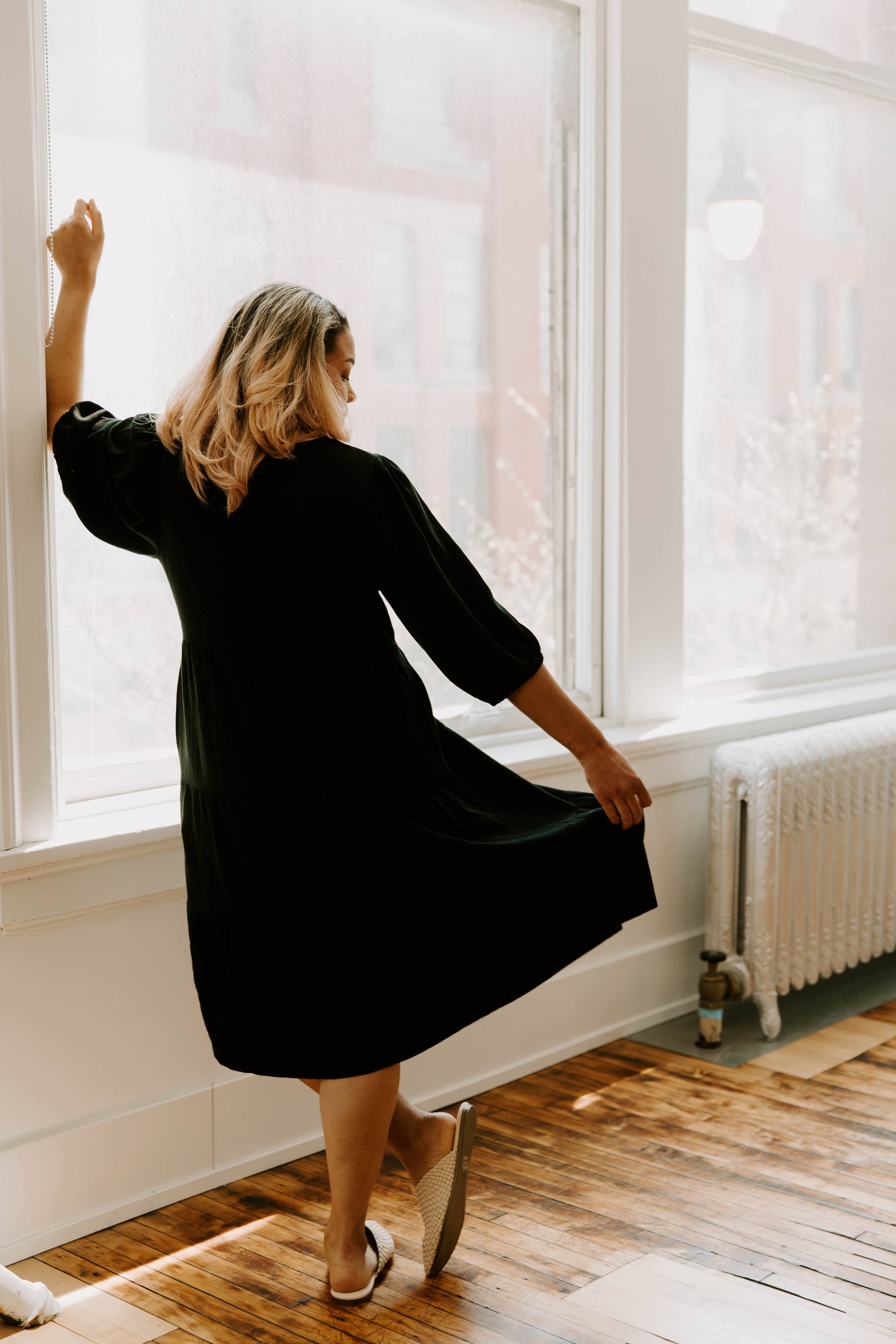 Tiered Breastfeeding Dress - Black