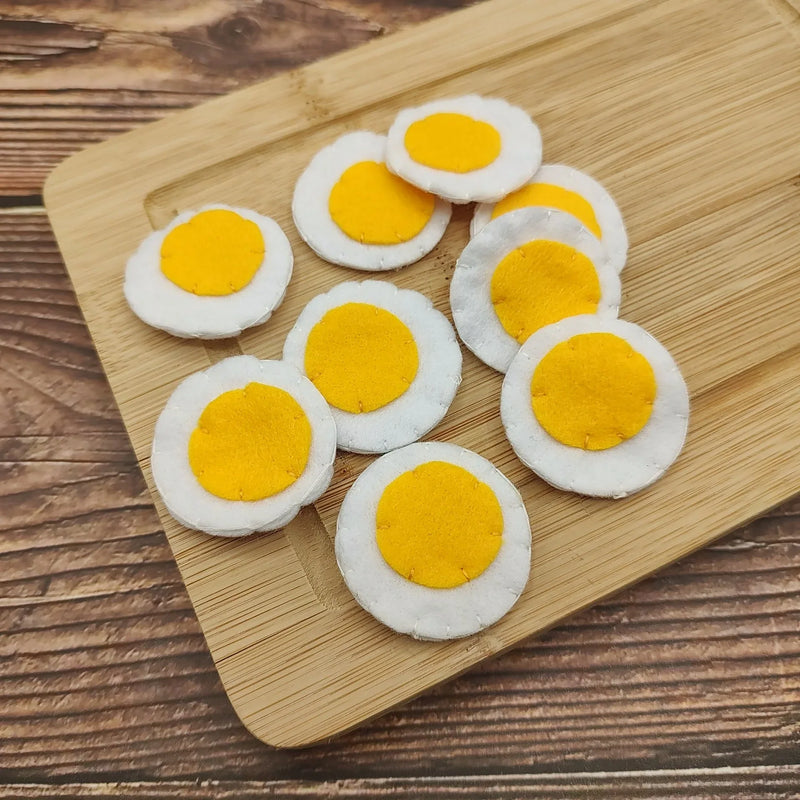 Egg slice round, felt play food - BIG FRENCHIES