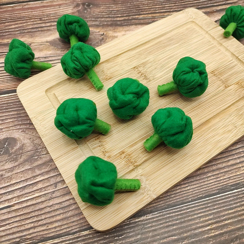 Broccoli, pieces of broccoli felt play food vegetable - BIG FRENCHIES