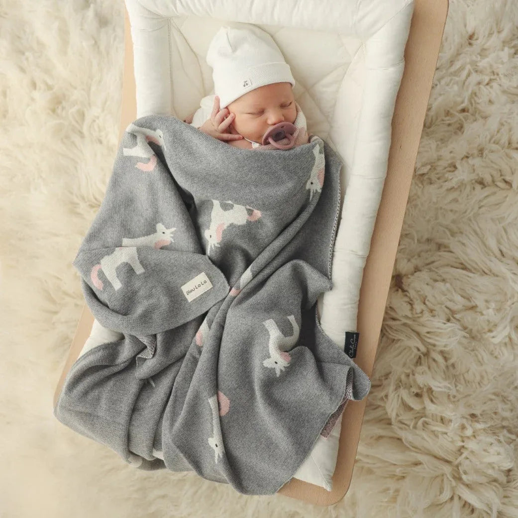 Knit Unicorn Blanket - BIG FRENCHIES