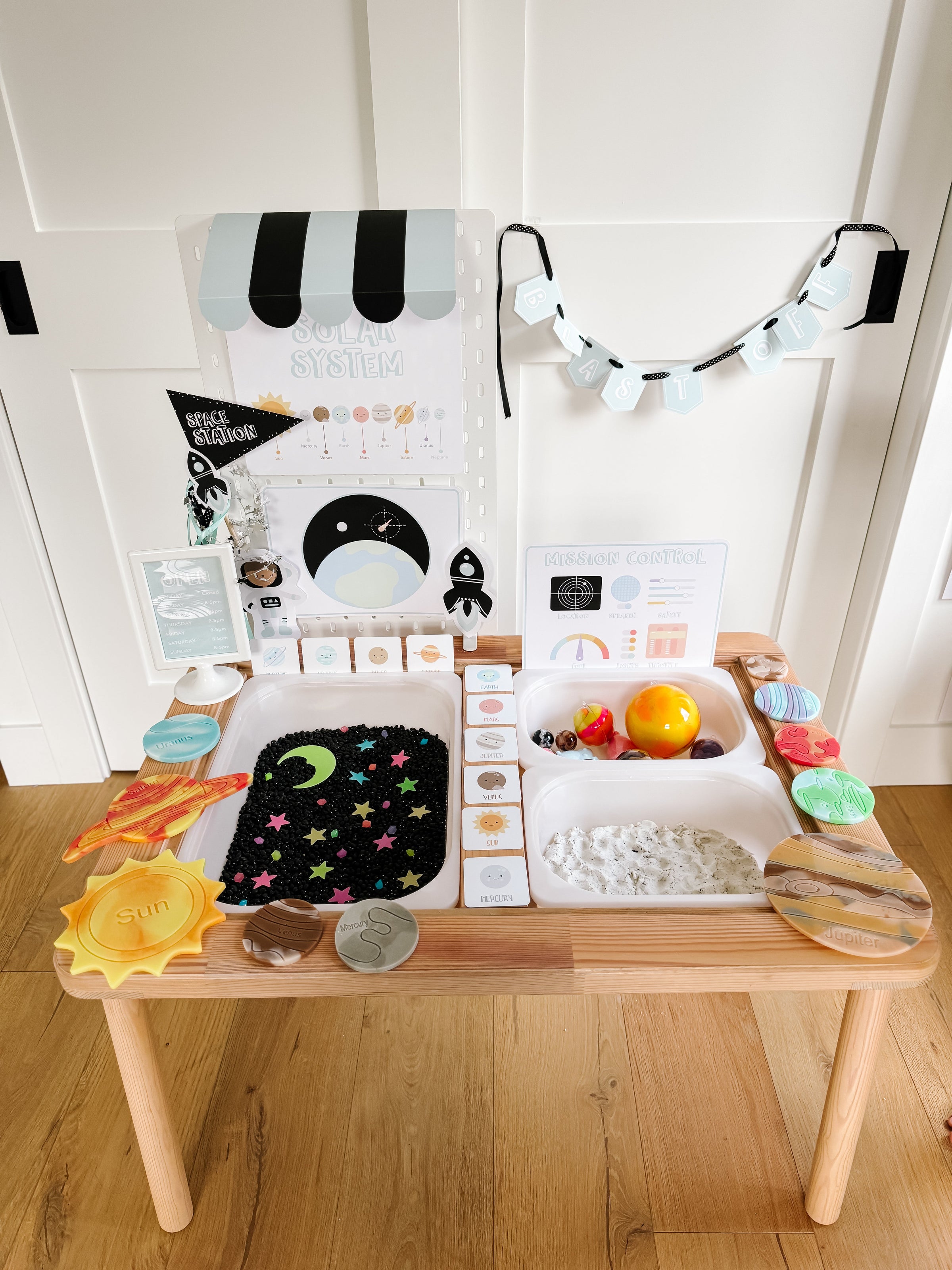 Space Station Printable Dramatic Play Kit