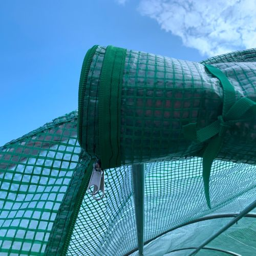 Outsunny 15x 7x 6.5 Walk-in Tunnel Hoop Greenhouse, Green House With Polyethylene PE Cover, Steel Frame, Roll-Up Zipper 