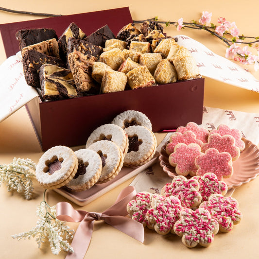 Classic Mothers Day Gift Box - BIG FRENCHIES