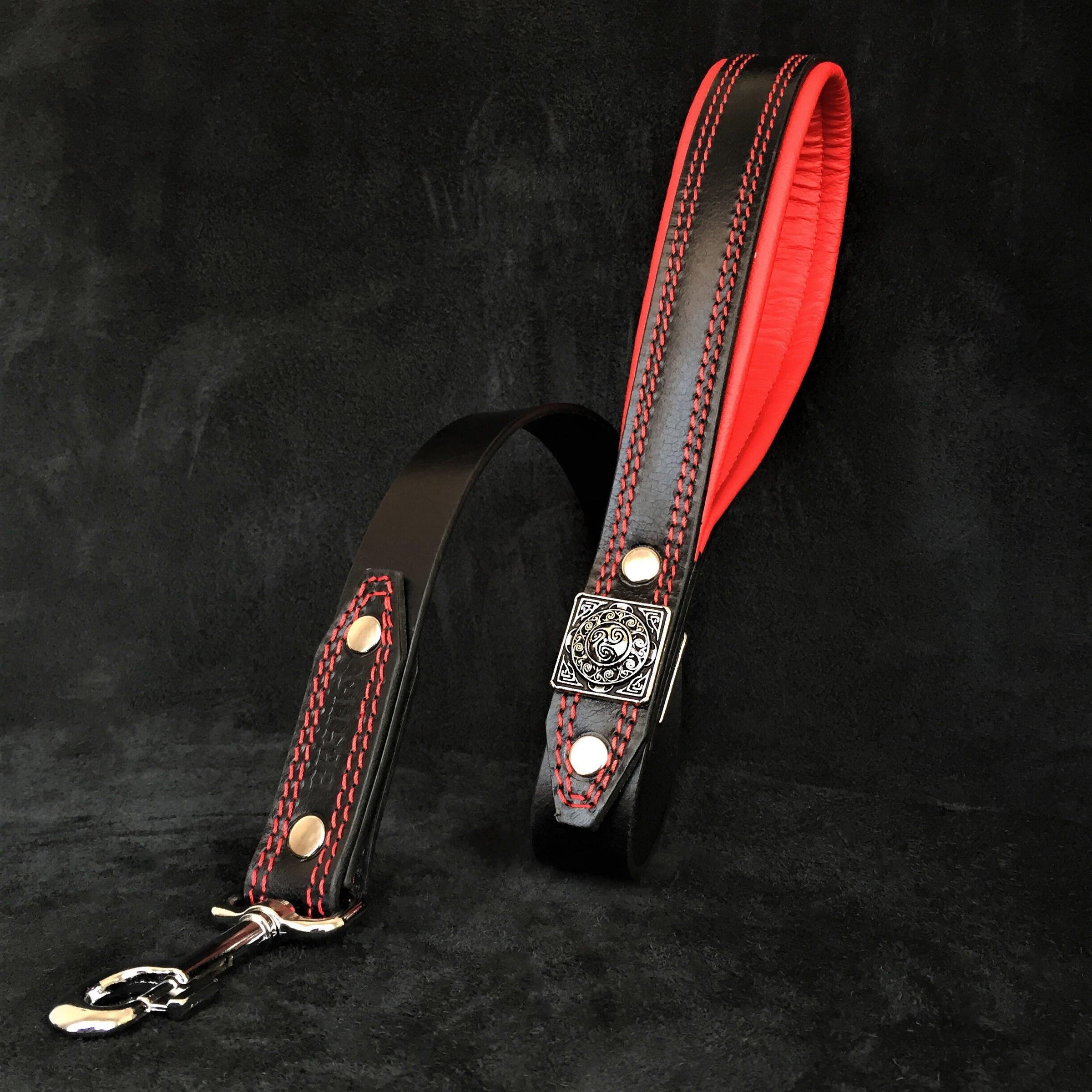 The "Eros" collar 2.5 inch wide black & red