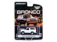 1993 Ford Bronco XLT Oxford White "Hobby Exclusive" Series 1/64 Diecast Model Car by Greenlight