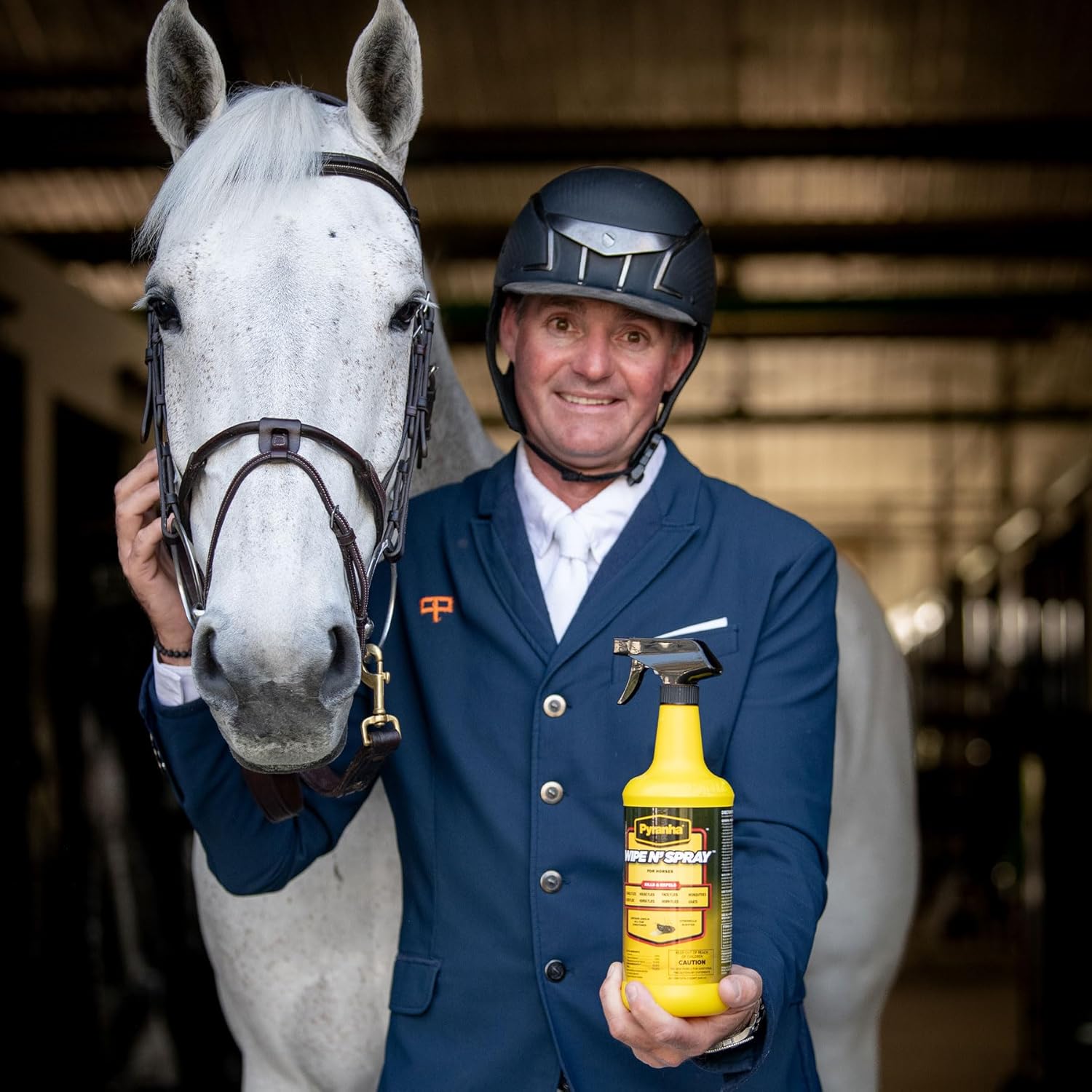Pyranha Wipe N Spray Fly Repellent for Horses 32 oz. Long-Lasting Insect Control