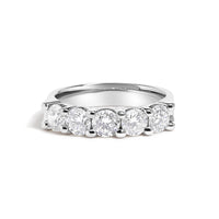 14K White Gold 1 1/2 Cttw Diamond 5 Stone Band Ring