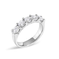 14K White Gold 1 1/2 Cttw Diamond 5 Stone Band Ring