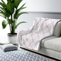 Three Bees Trellis Bow Cozy Sherpa Fleece Blanket - Bubblegum Pink - BIG FRENCHIES