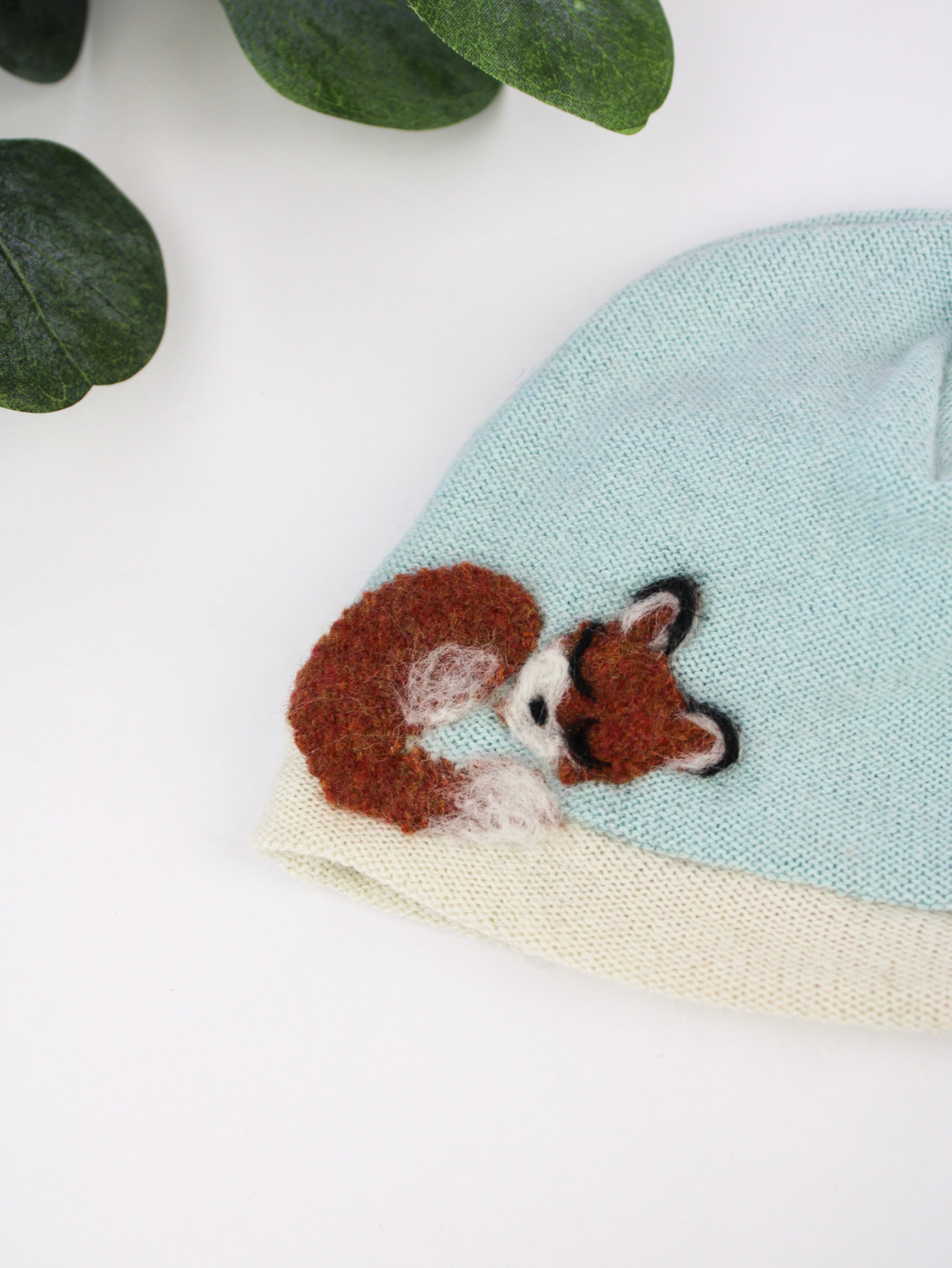 Sleeping Fox Cashmere Hat - Newborn - BIG FRENCHIES