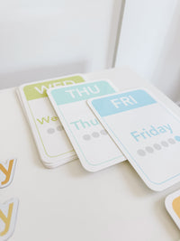 Calendar (Days, Months, Seasons) Flashcards and Magnets