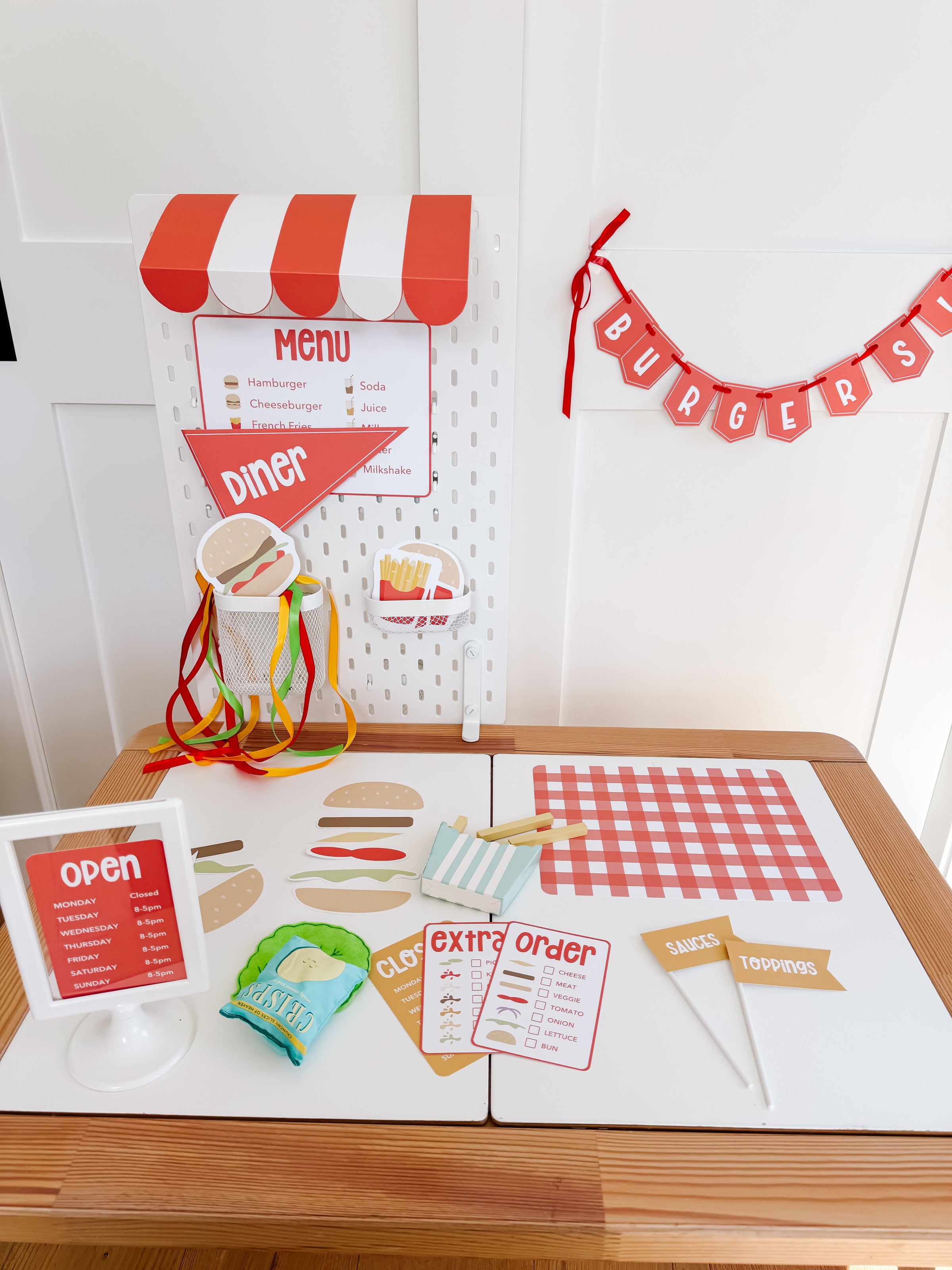 Burger Diner Dramatic Play Printable Kit