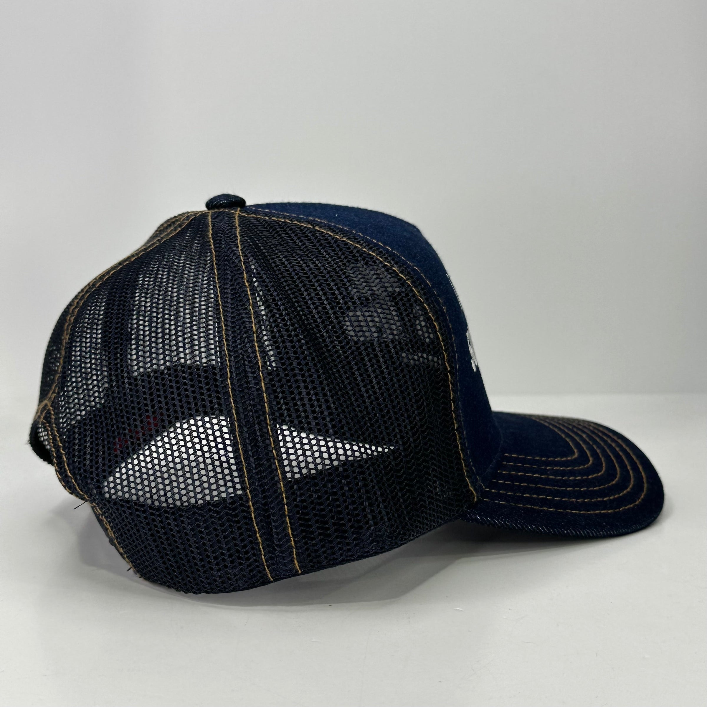 I ONLY WEAR 501 JEANS AND BB BELTS Denim Mesh SnapBack Funny Trucker Cap Hat Custom Embroidered TIKTOK SHOP USA
