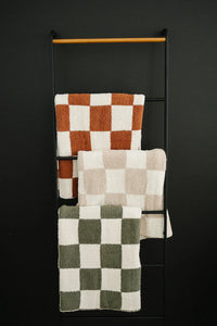 Rust Checkered Plush Blanket - BIG FRENCHIES