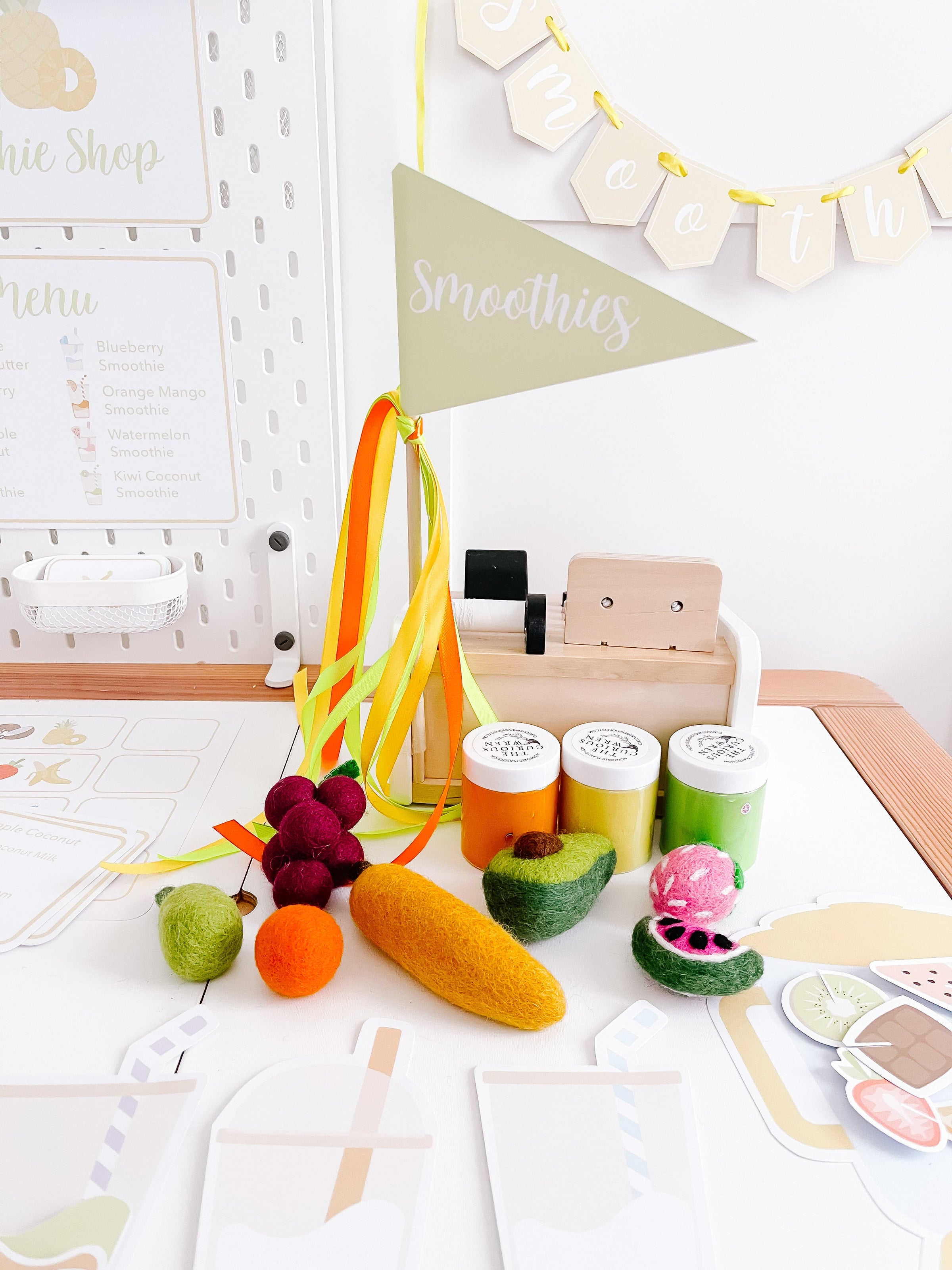 Smoothie Shop Dramatic Play Kit
