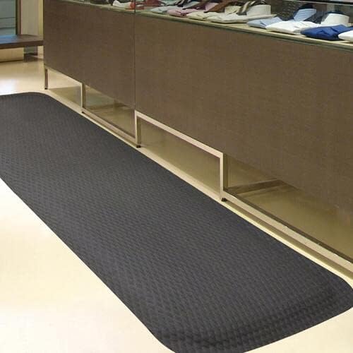 Hog Heaven 5/8 inch Black & Yellow Border 3' x 5' Nitrile Backed Anti-Fatigue Comfort Mat