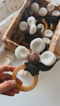 Flower Rattle - BIG FRENCHIES
