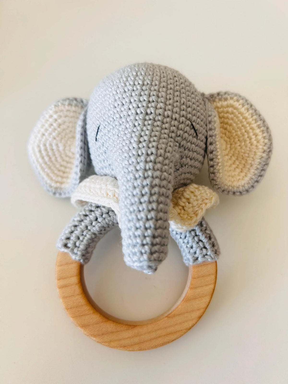 Elephant Rattle - BIG FRENCHIES