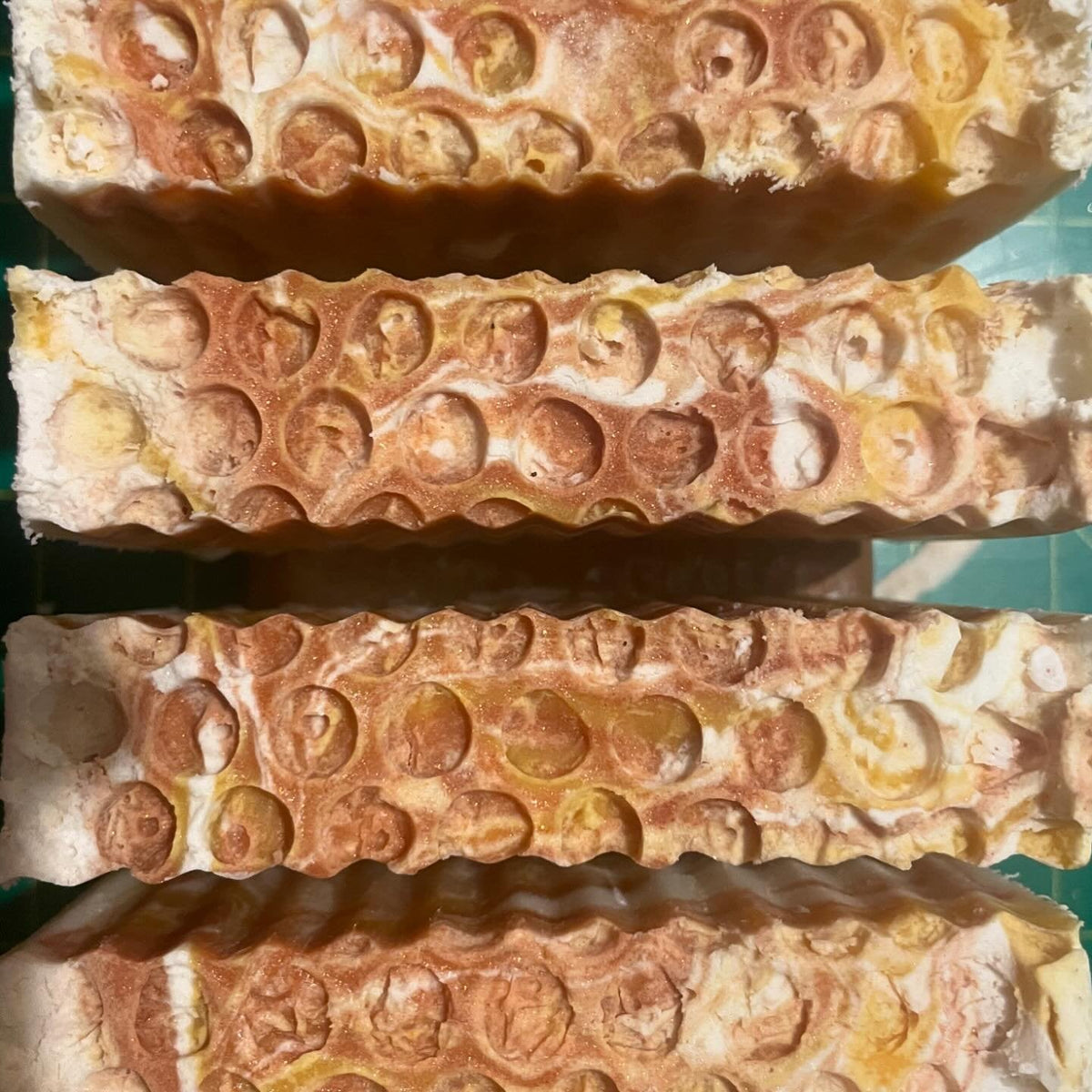 Hand Crafted Soap - Limone Honey - BIG FRENCHIES