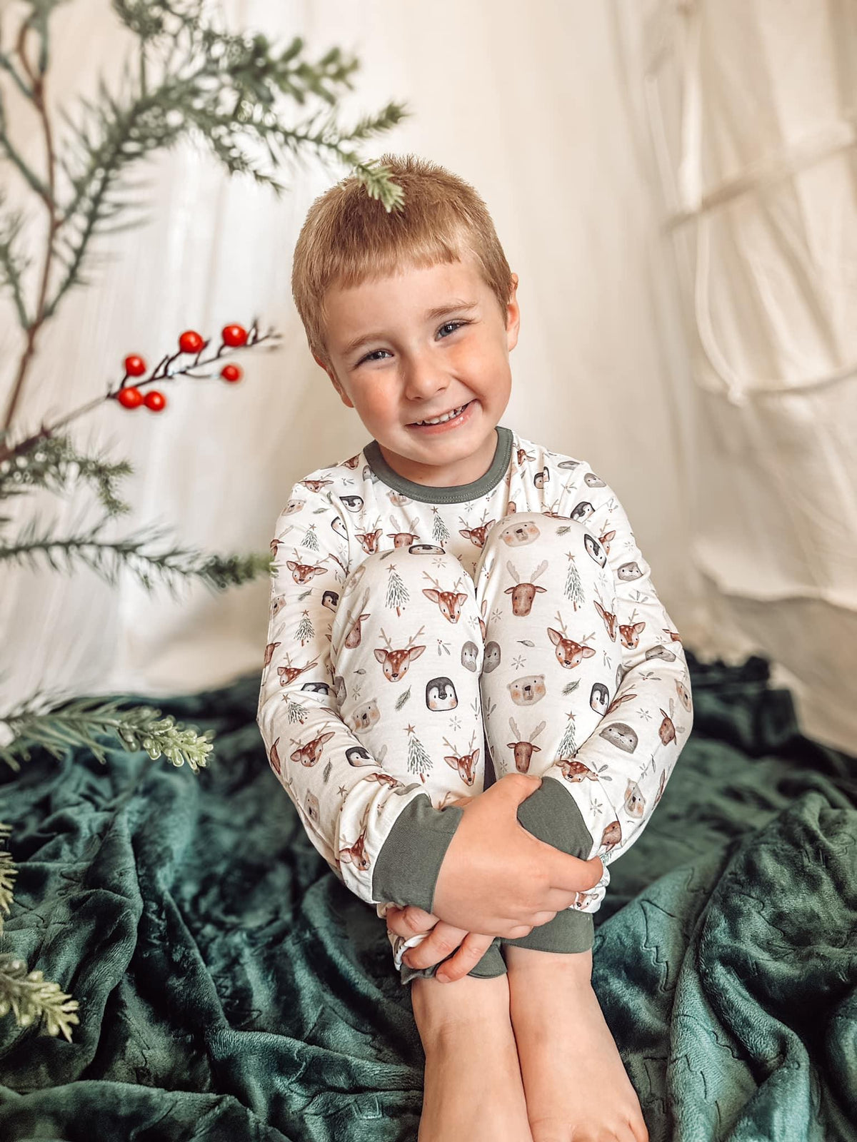 North Pole Pals 2pc Bamboo Pajamas - BIG FRENCHIES