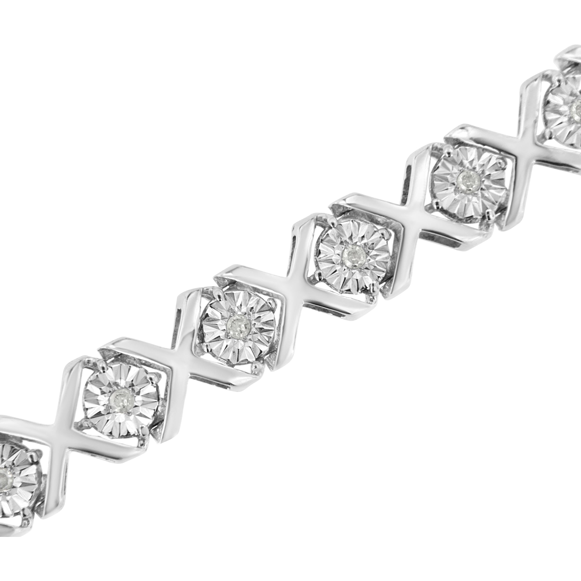 .925 Sterling Silver 1/4 Cttw Miracle Set Diamond "X" Link Bracelet (I-J Color, I3 Clarity) - 7.25"