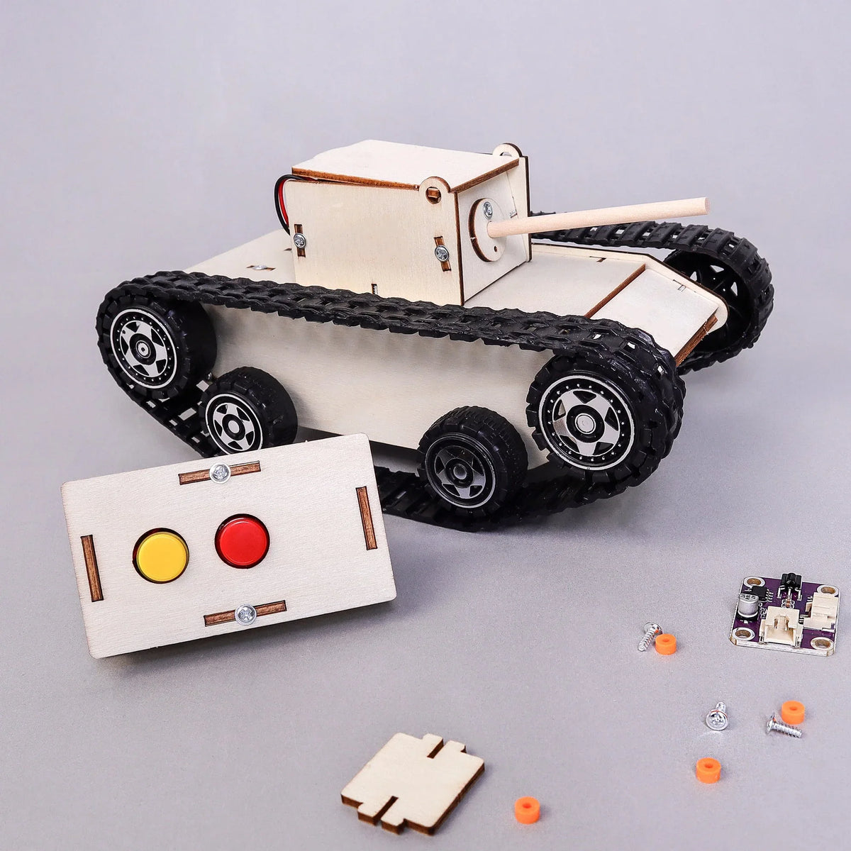 Remote-Controlled Tank DIY Kit, Educational STEM Toy - BIG FRENCHIES