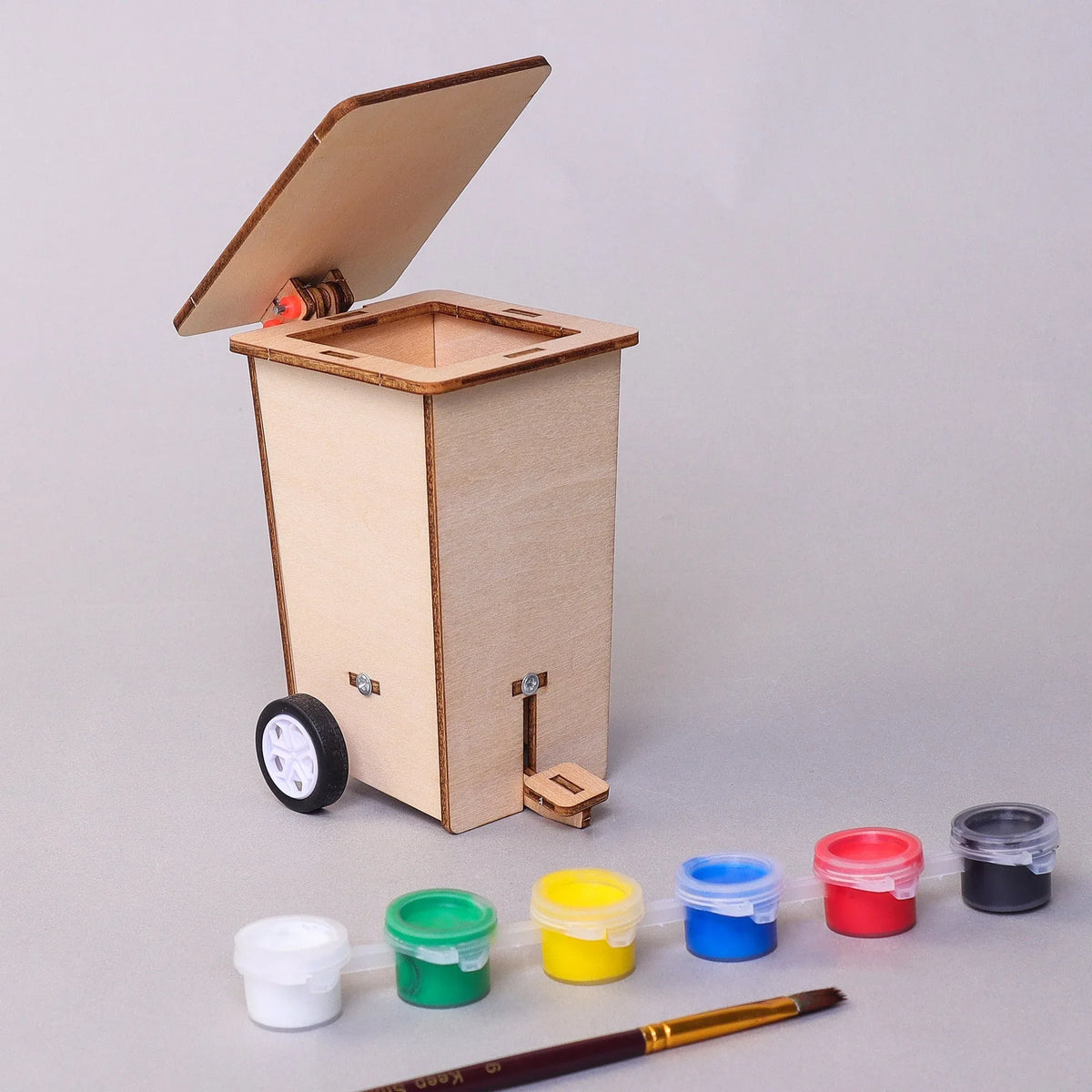 Build & Paint Mini Trash Cans (Set of 2) – Fun Desk Décor & Craft Project - BIG FRENCHIES
