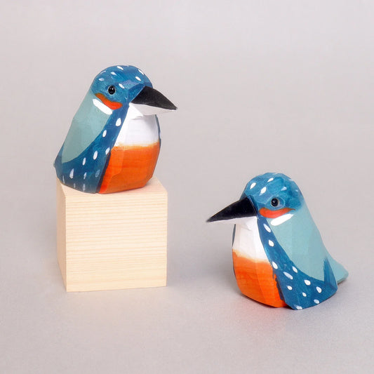 Hand-Carved Wooden Bird Figurine – Hummingbird - BIG FRENCHIES