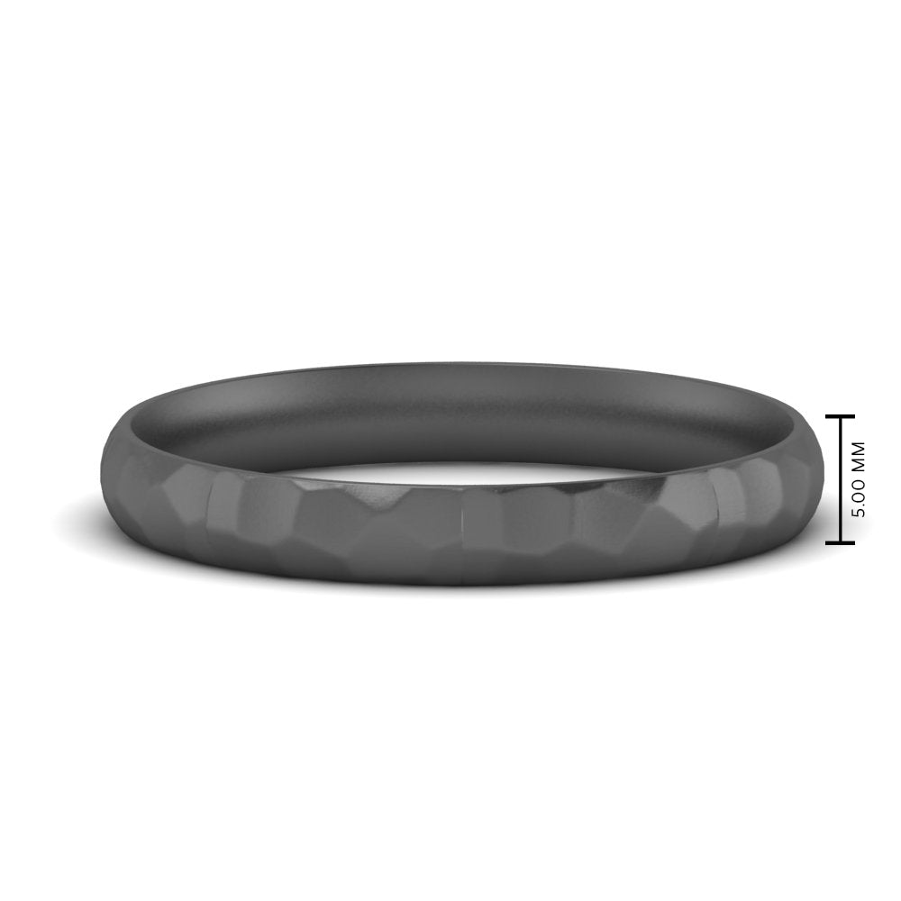 5 mm Mens Hammered Comfort Fit Wedding Band