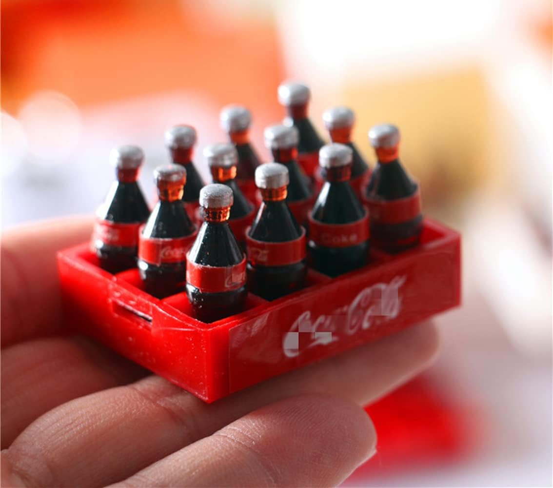 SXFSE 1:12 dollhouse miniature set of 12 soft drinks on a small tray