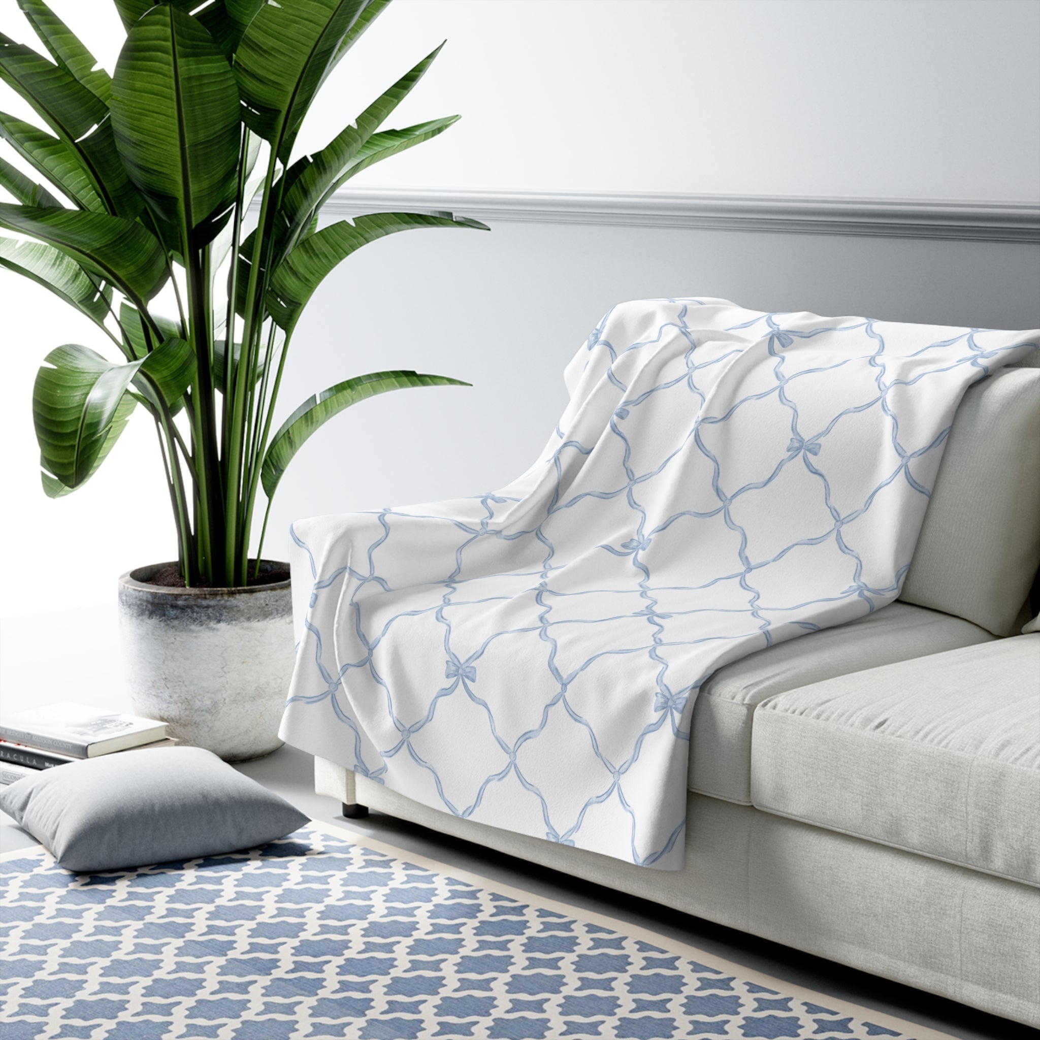Three Bees Trellis Bow Cozy Sherpa Fleece Blanket - Blue - BIG FRENCHIES