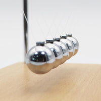 QLKUNLA Newtons Cradle Balance Balls Science Physics Gadget Desktop - Beech,5 Balls - image 4
