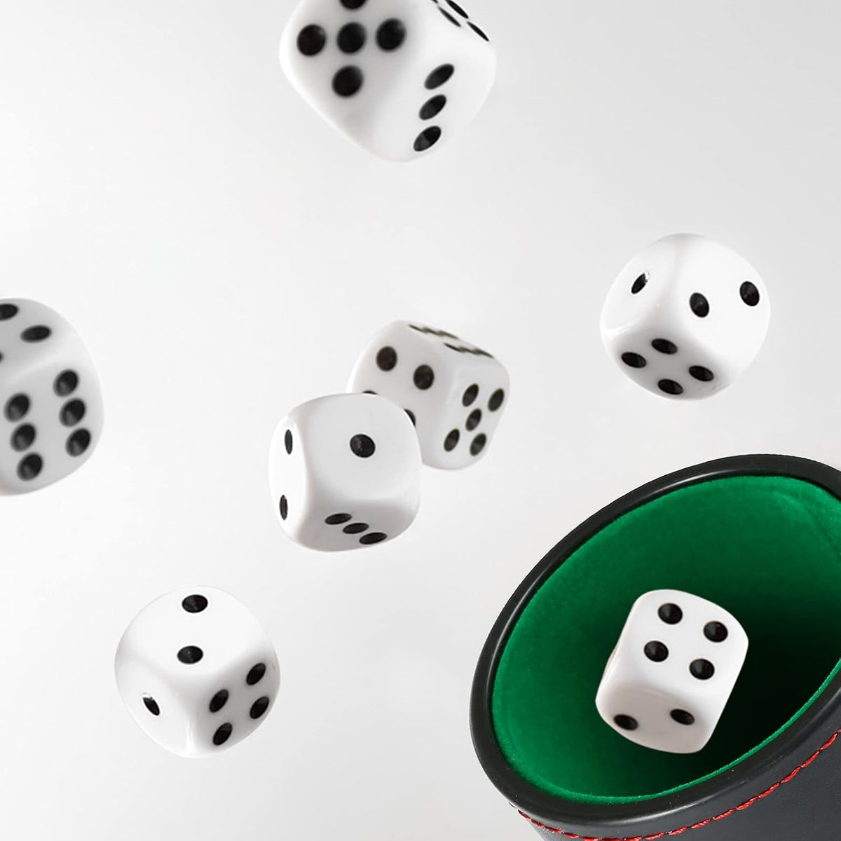GWHOLE leather dice cup with soft lining and 10 transparent 16mm dice - view 12