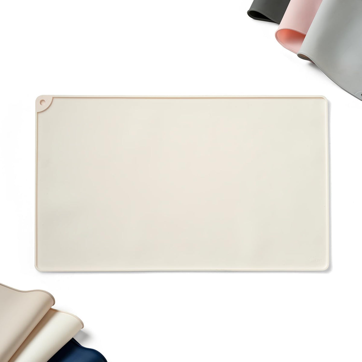 Non-Slip Waterproof Pet Feeding Mat - Medium, 20 x 12 Inch / Craie White