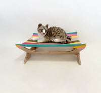 Dog Bed Cool-air DesignRaised Off The Ground To Prevent Rainbow Canvas Cat Bed