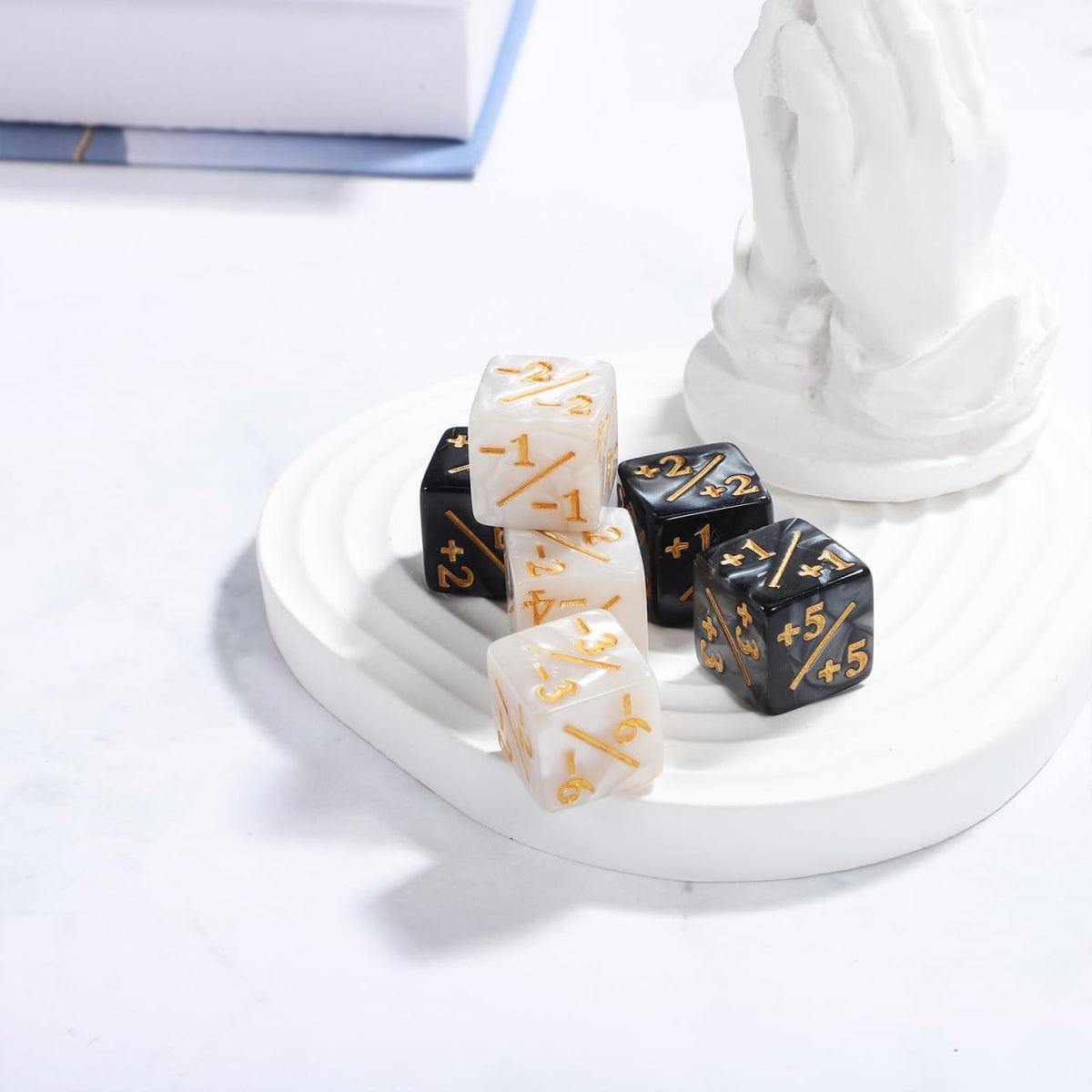 TOPPERFUN 24 black acrylic +1 token D6 counter dice for card games - view 14