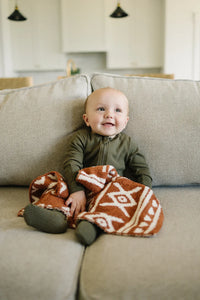Rust Alpine Plush Blanket - BIG FRENCHIES
