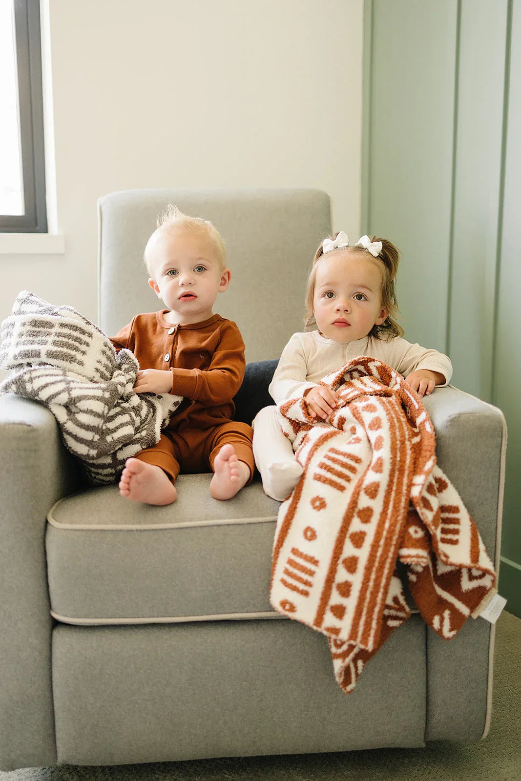 Rust Alpine Plush Blanket - BIG FRENCHIES
