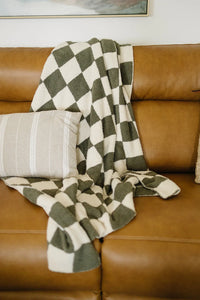 Green Checkered Plush Blanket - BIG FRENCHIES