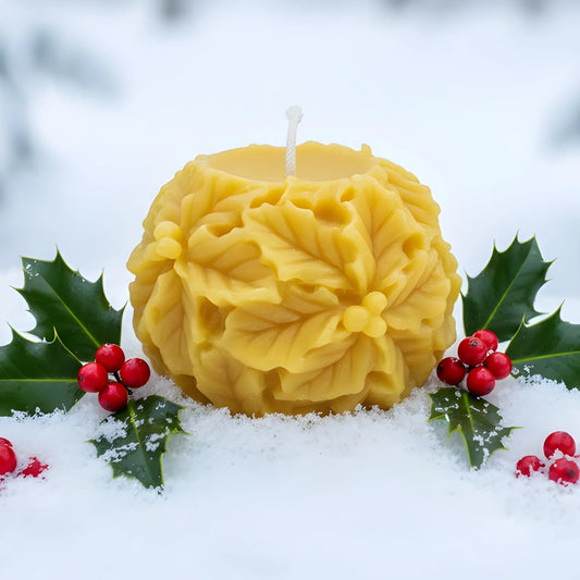 Holly Leaf & Berry Beeswax Candle - BIG FRENCHIES