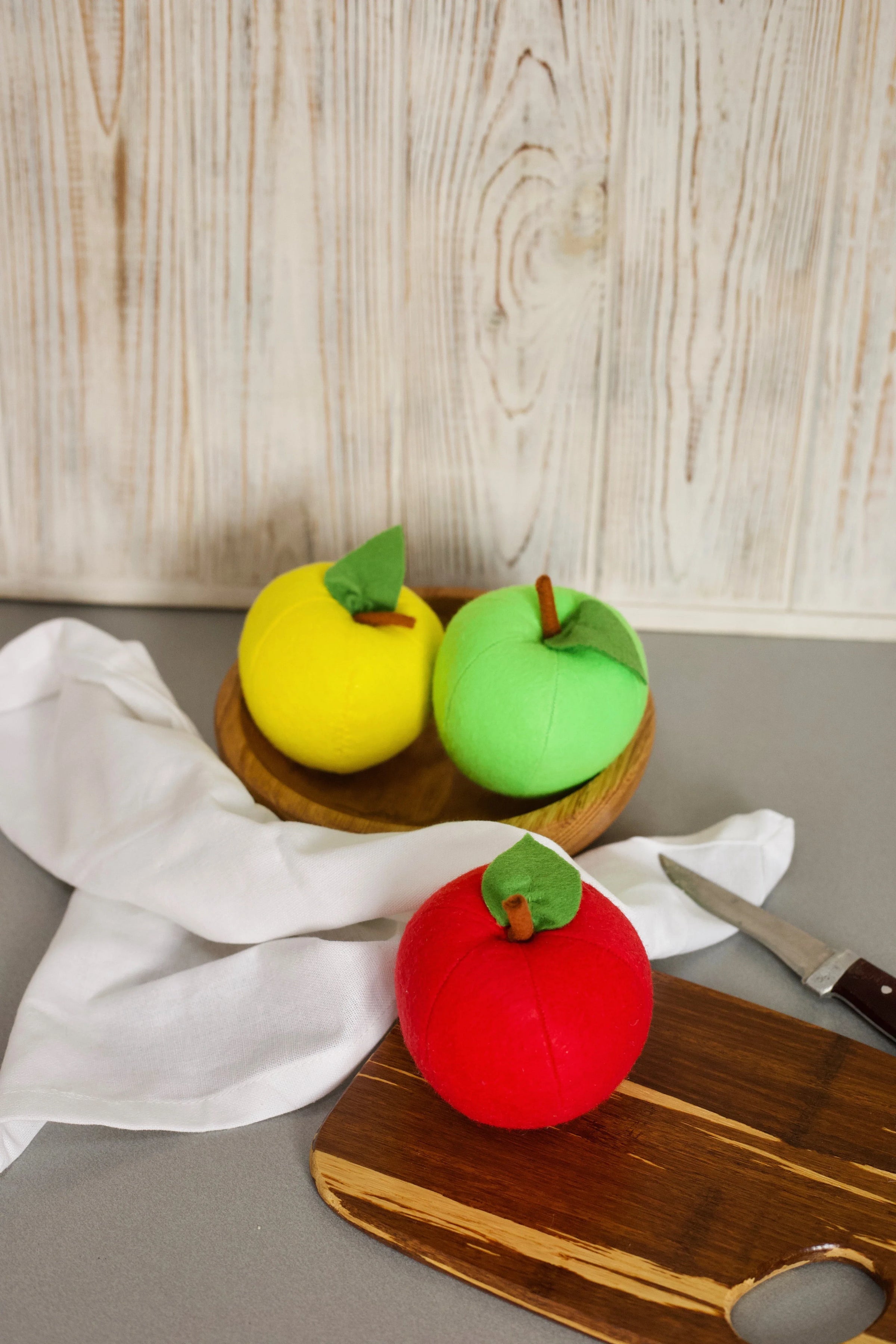 Apple felt fruit - BIG FRENCHIES