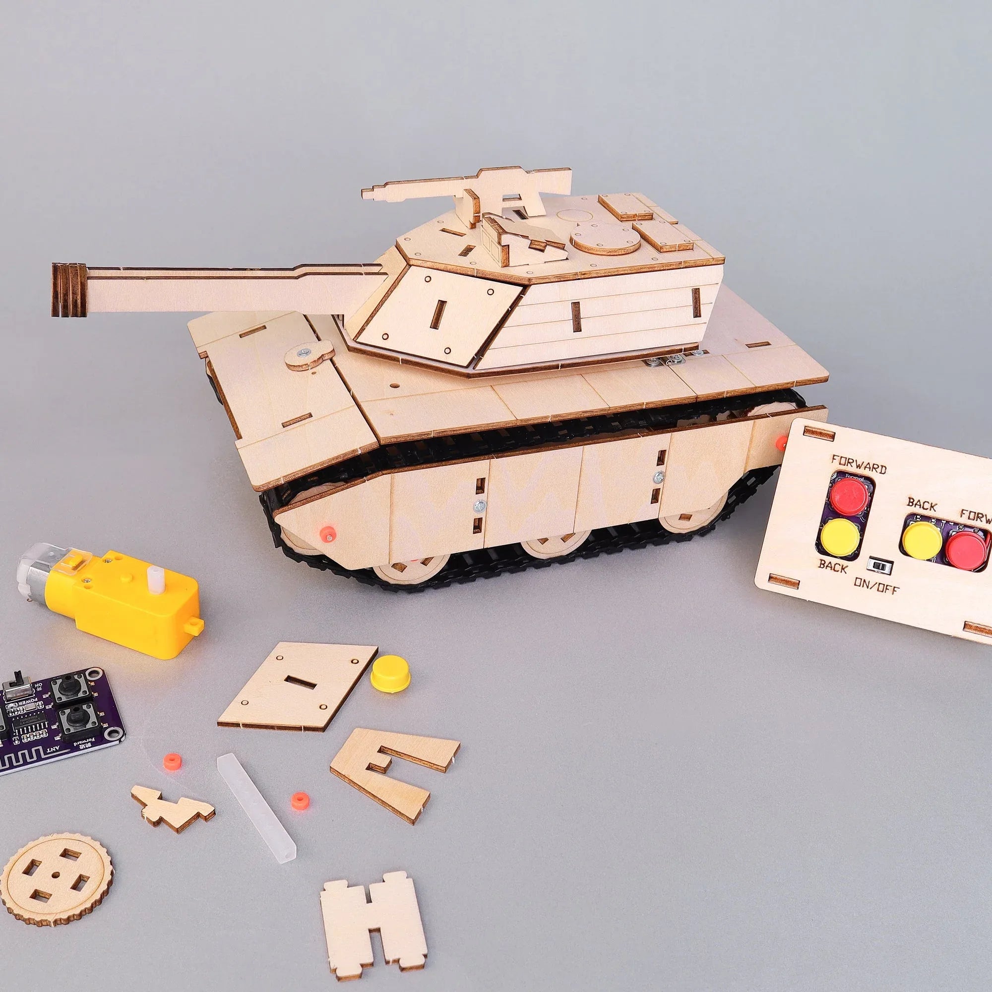 RC TankCam, Tank and Camera Mode, Educational STEM Kit - BIG FRENCHIES