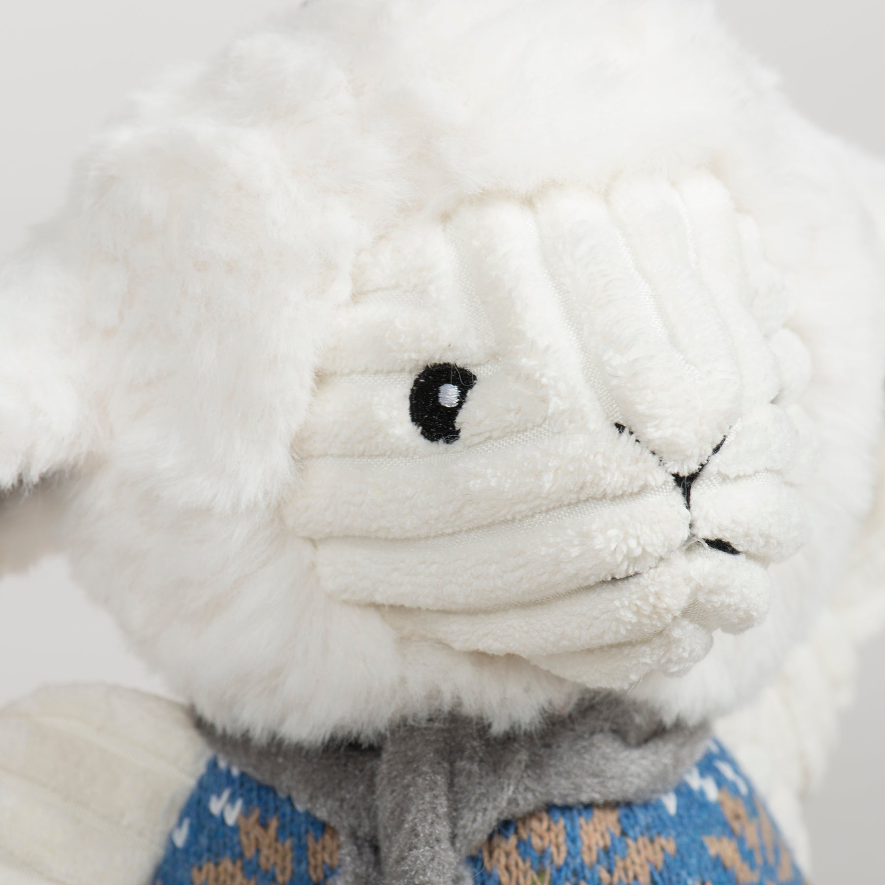 Leo Lamb Plush Dog Toy Knottie® - BIG FRENCHIES