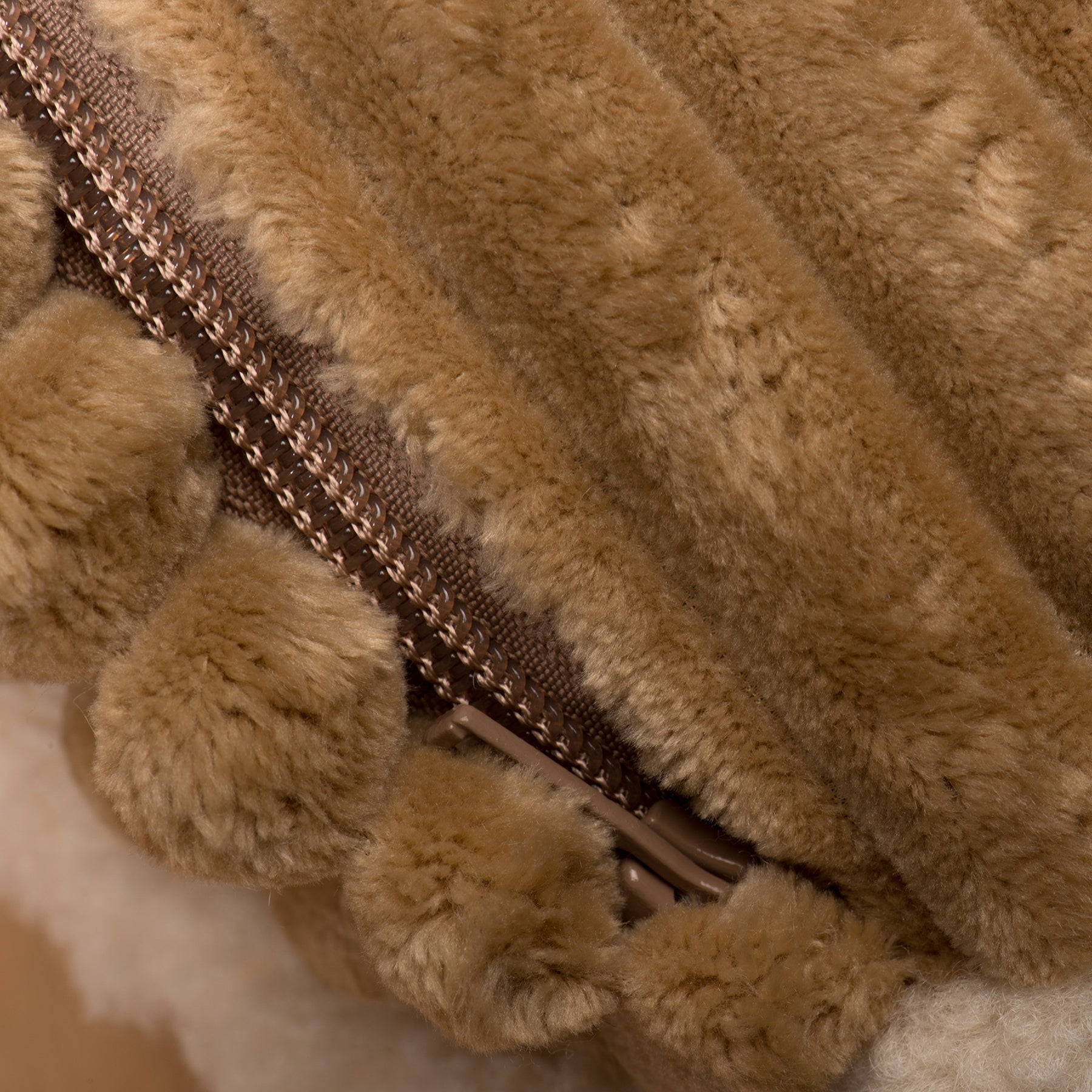 Scout Perfect Bolster Dog Bed - BIG FRENCHIES