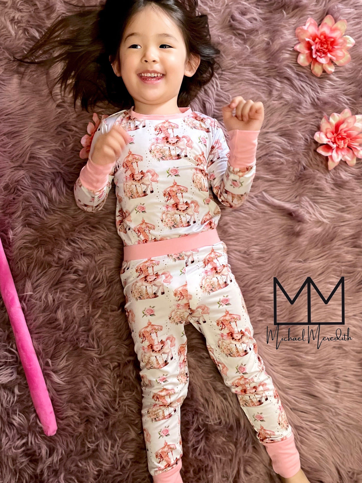 Two-Piece Pajama Set - BIG FRENCHIES